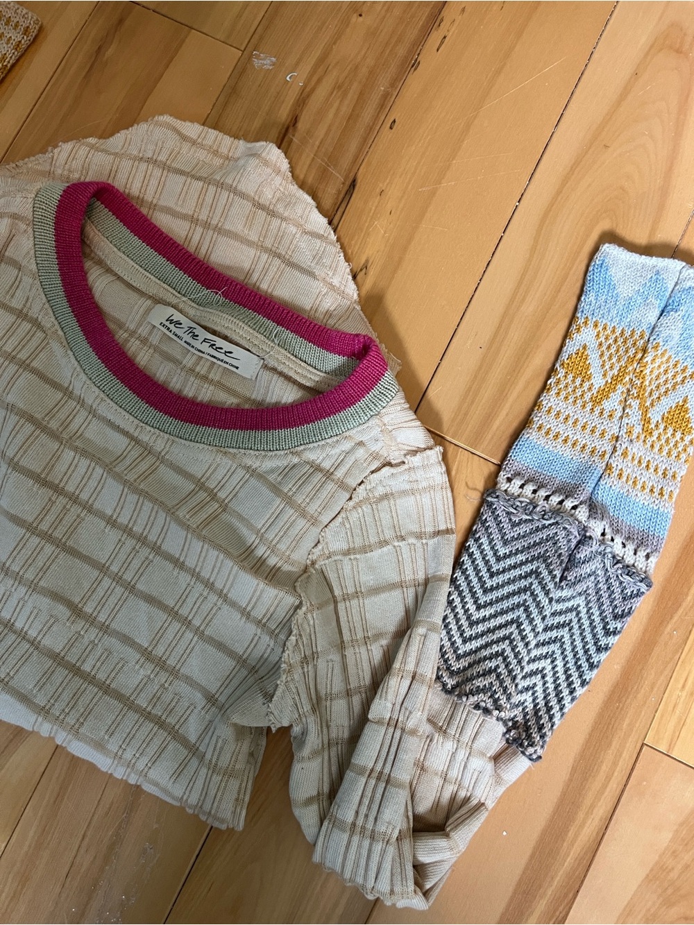 FREE PEOPLE LONGSLEEVE